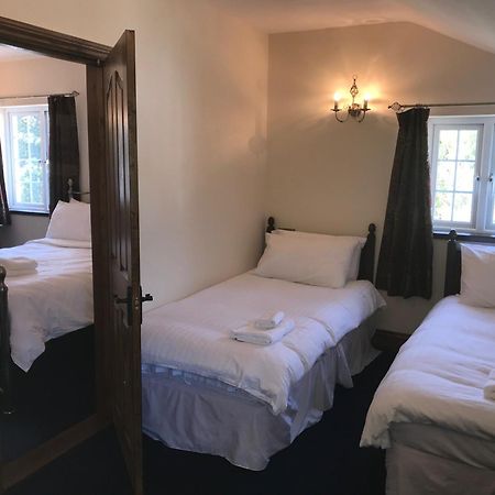ליסקירד Great Trethew Manor Hotel & Self Catering Lodges מראה חיצוני תמונה